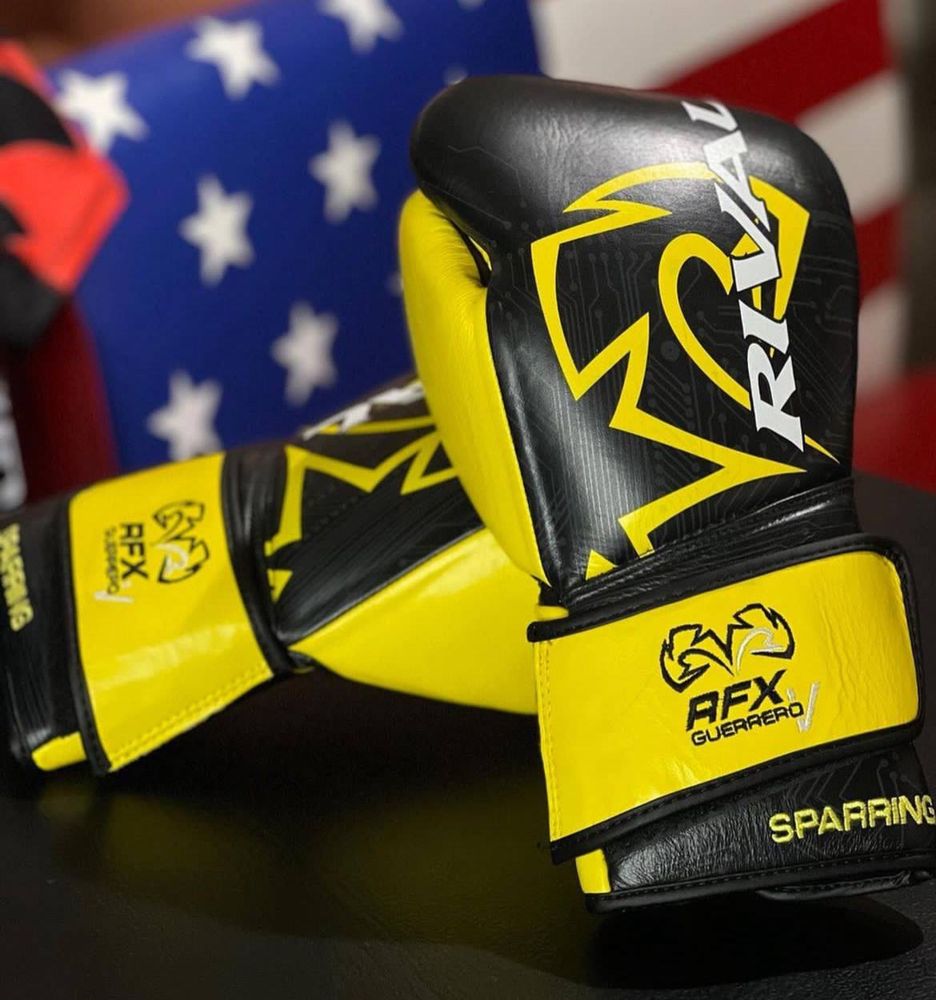 Боксерские перчатки Rival RFX Guerrero V Sparring Gloves P4P Edition