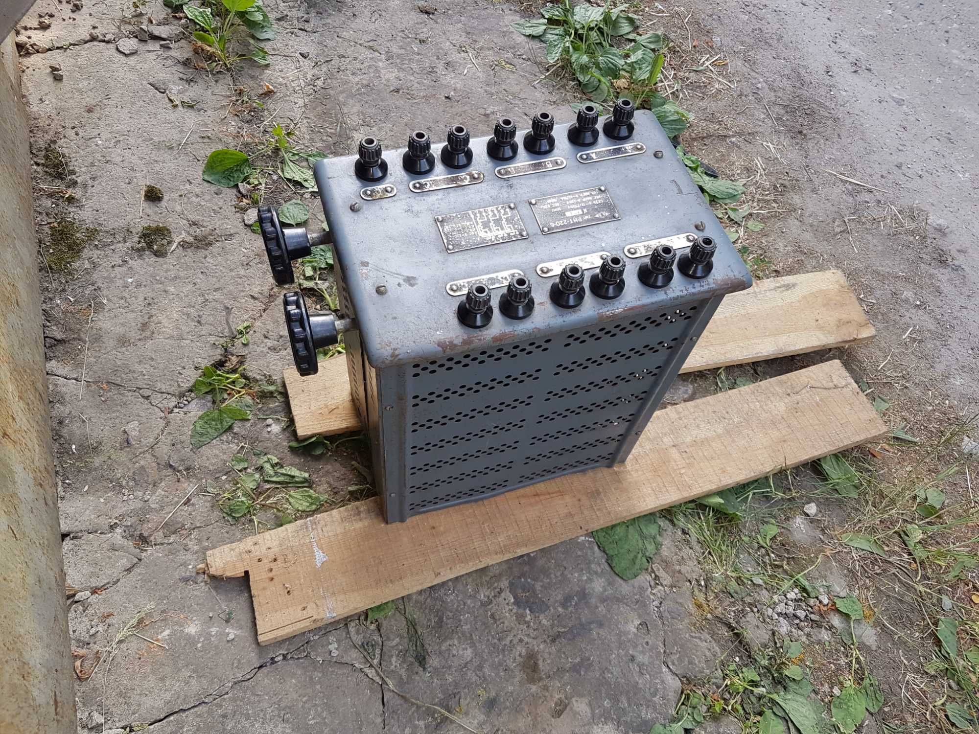 Автотрансформатор РНТ-220-6