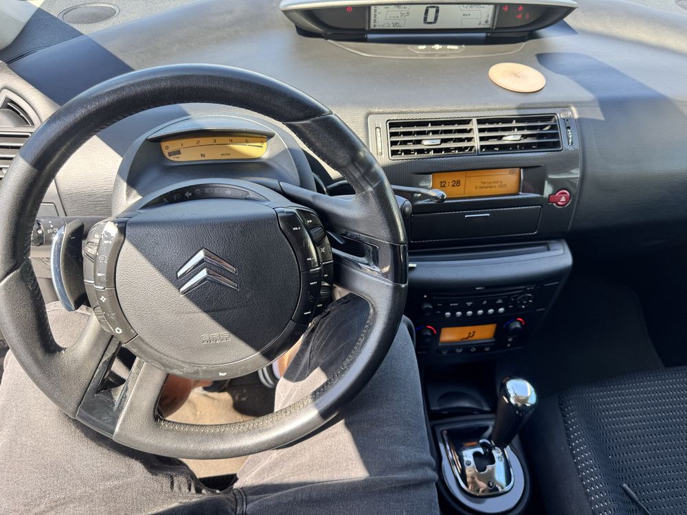 Citroen C4 1.6HDi 110CV Automático  CAIXA AUTOMÁTICA