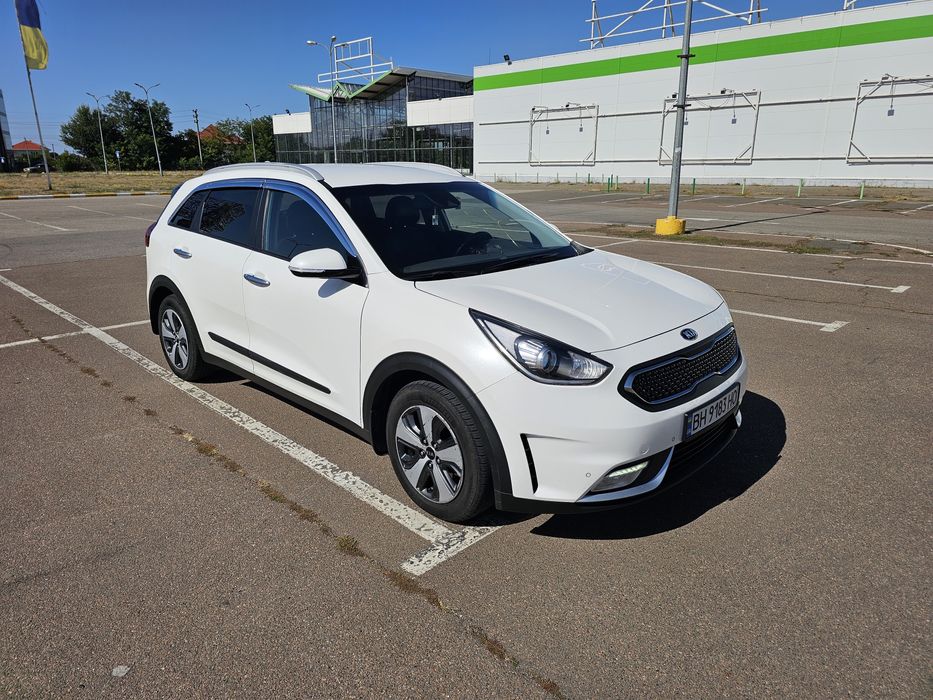 Продам авто Киа Ниро