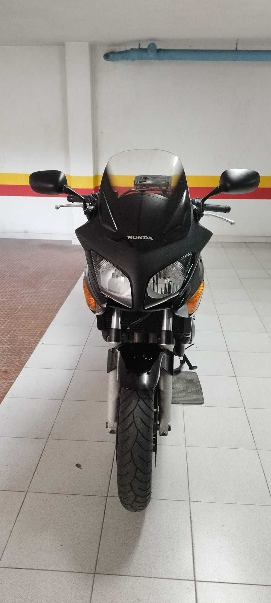 Honda CBF 600 SA