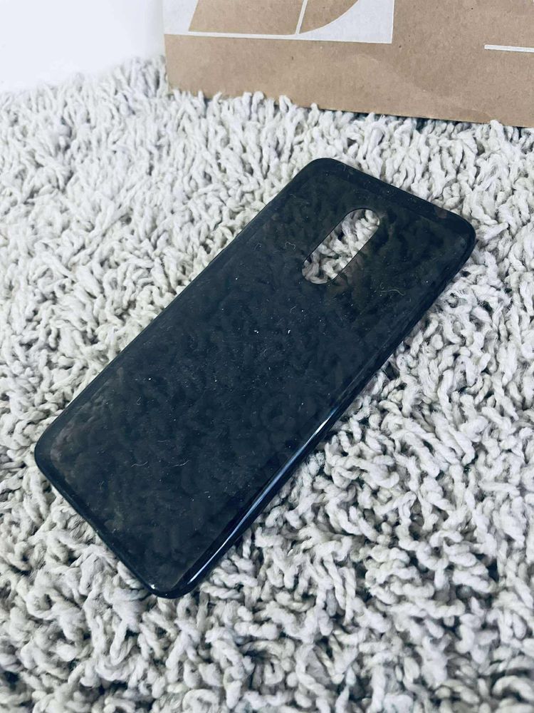 Czarne etui na telefon case obudowa ochronna