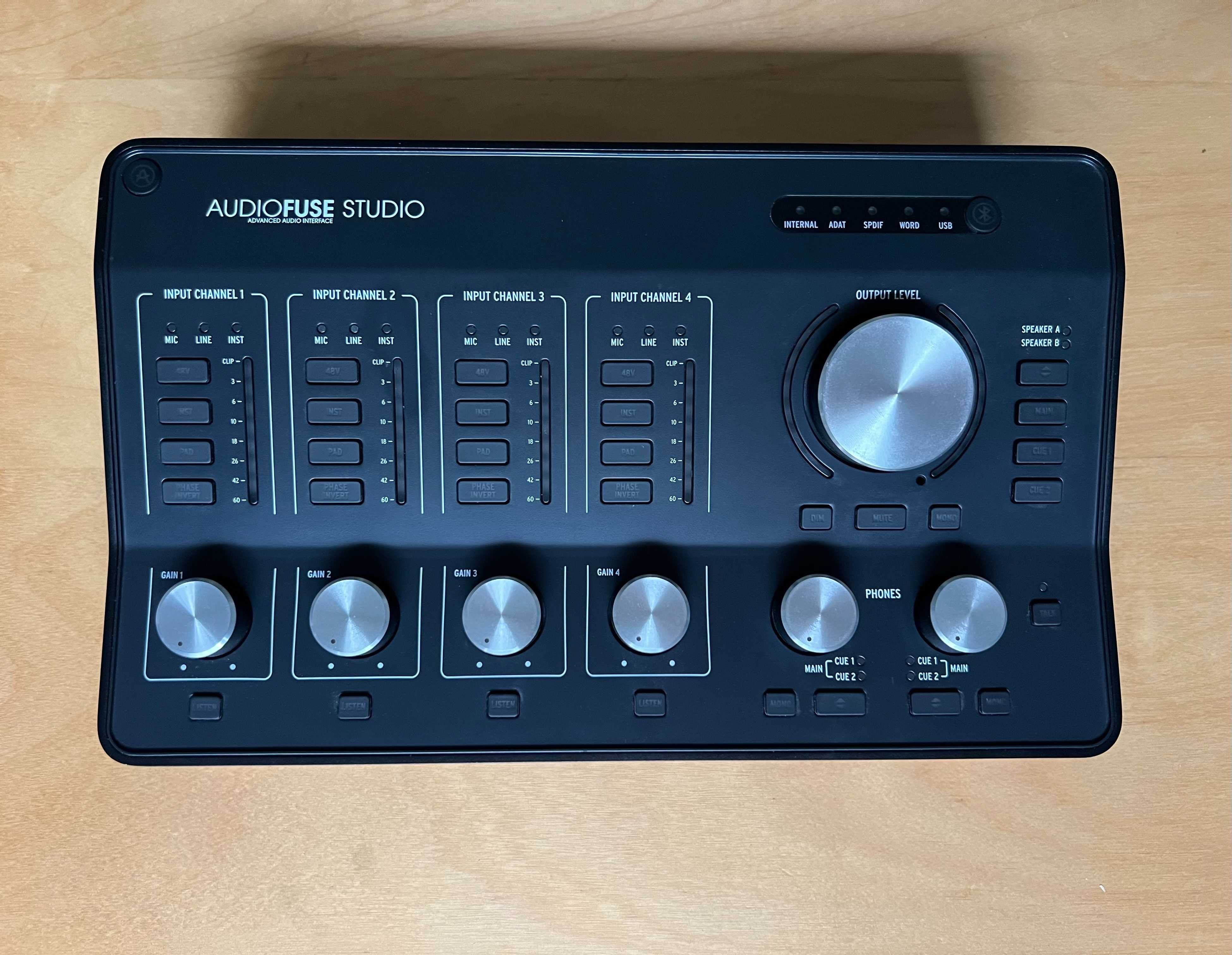Interfejs audio Arturia Audiofuse Studio stan idealny + dustcover