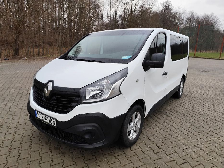 Renault Trafic Trafić 9 osobowy.