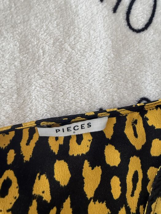 Sukienka asymetryczna wiązana panterka