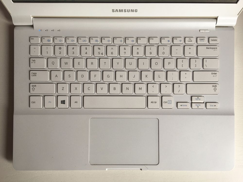 Samsung NP905S3G