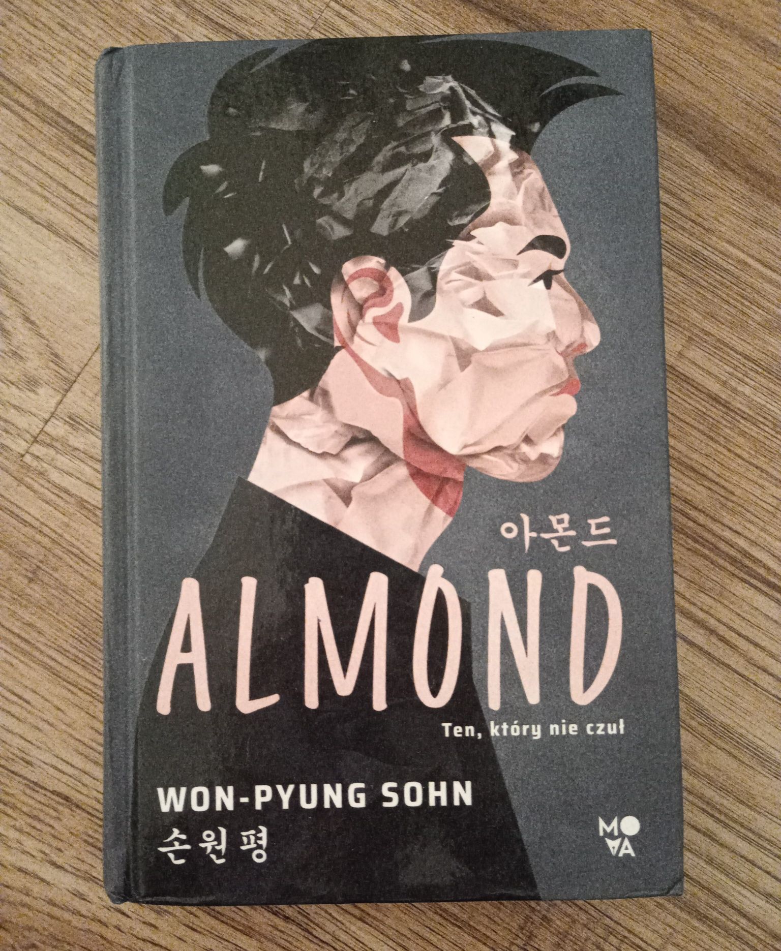 ,,Almond'' Won-Pyung Sohn