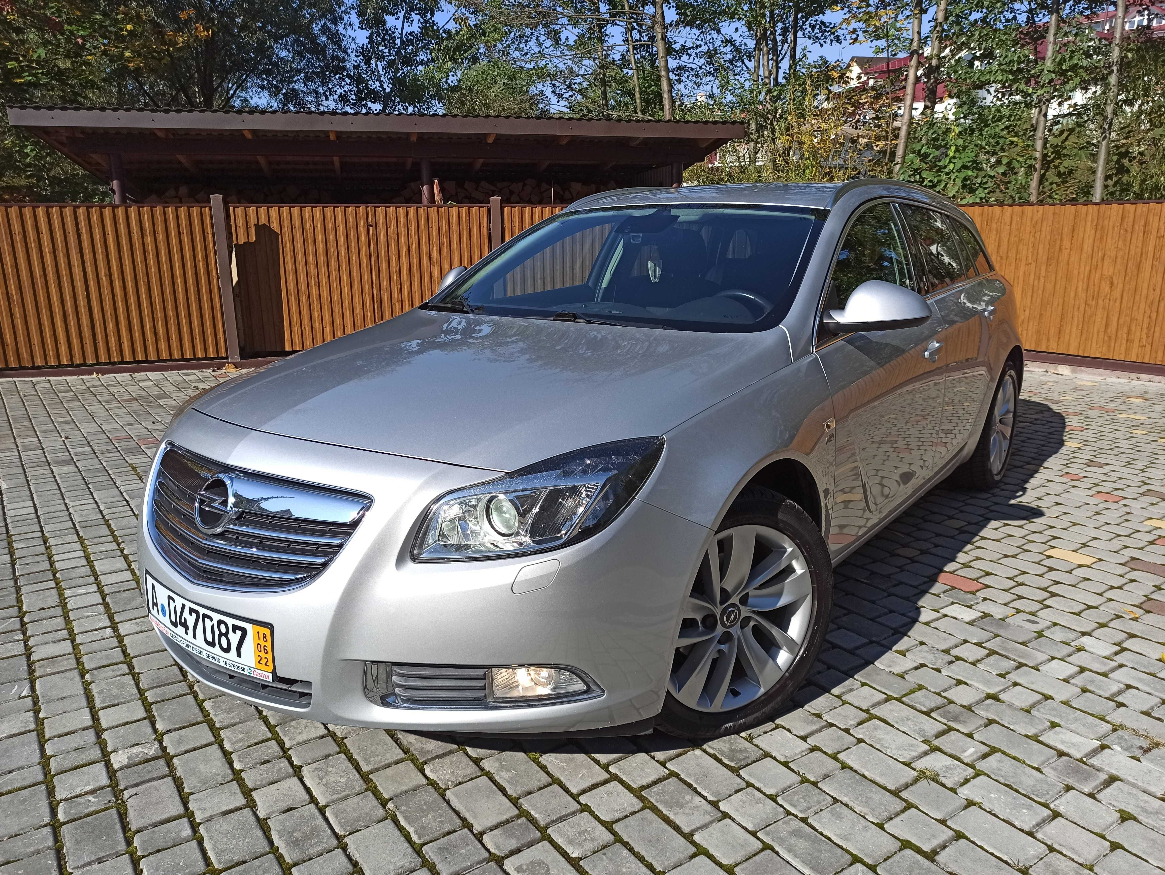 Продам Авто OPEL INSIGNIA SPORT TOURER 2.0CDTI 2012 Свежая с Германии