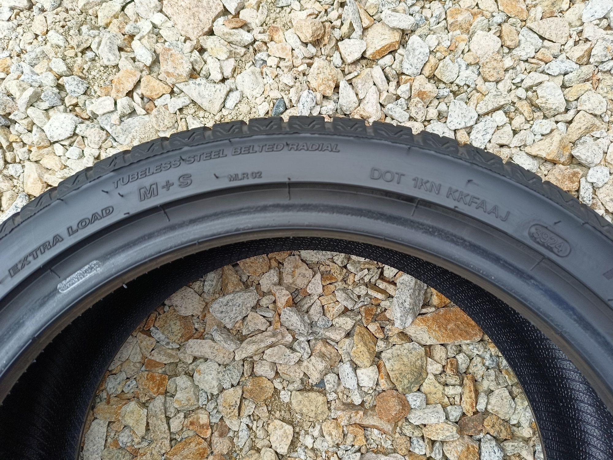Opona wieloseznowa - Goodride All Season Elite Z-401 215/40 R17