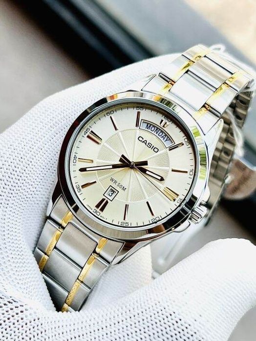Годинник чоловічий Casio MTP-1381G-9A Оринінал Гарантія Часы Касио