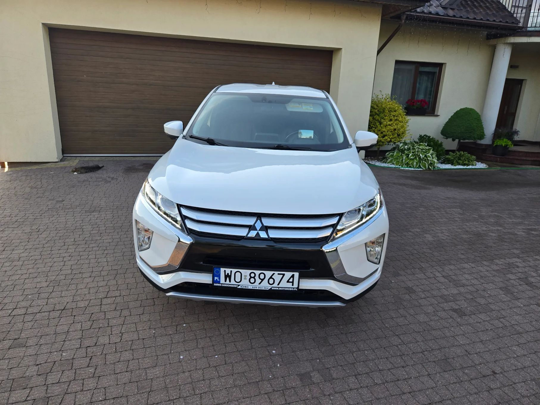 Mitsubishi Eclipse Cross Automat / 4x4 / Skóra / Head-UP /Grzane fotele / Full !!
