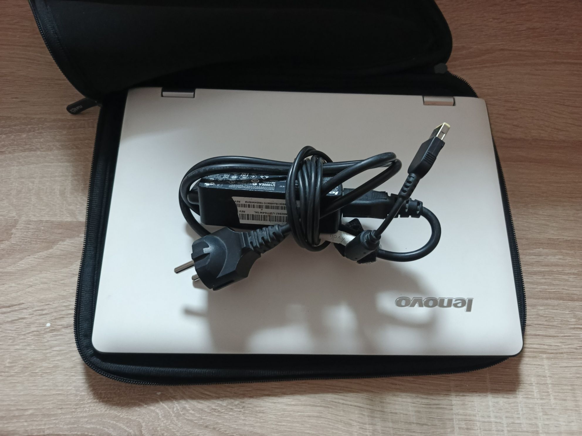 Notebook  Lenovo