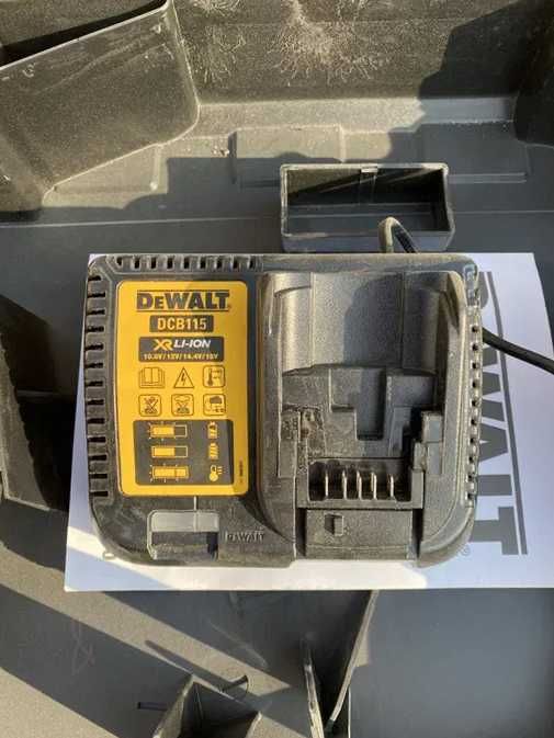 DeWalt DCN890N gwoździarka do betonu