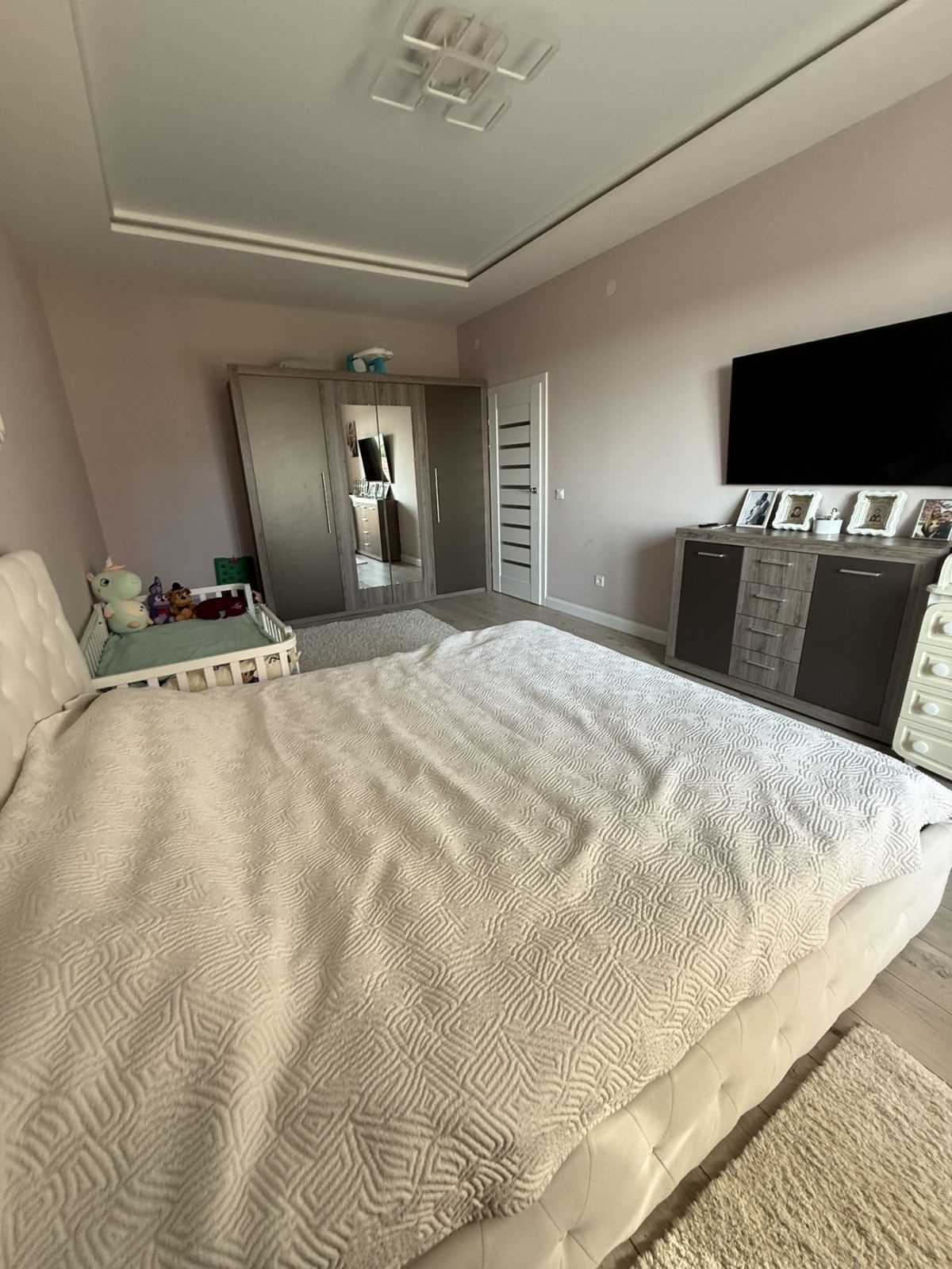 2- кімн Минай , 73 м² на четвертому поверсі