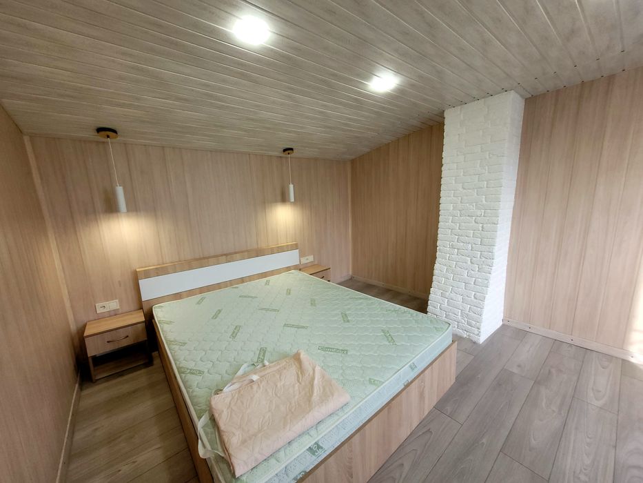 Продам Шикарный Дом -Дача недалеко от Левого берега