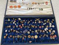 Alfinetes pins varios