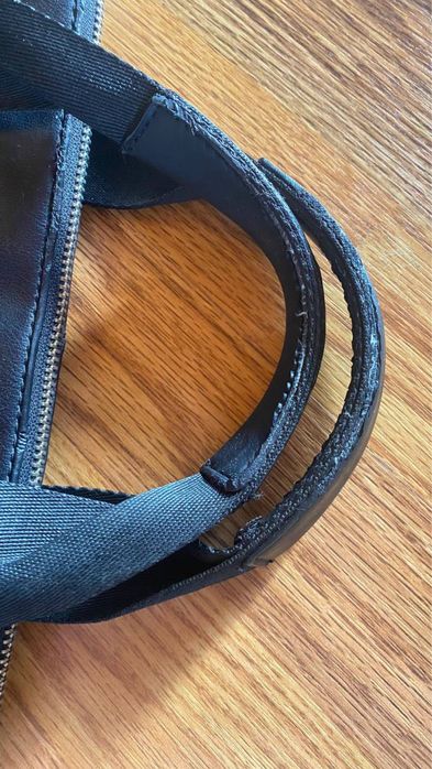 Продам сумку Tommy Hilfiger