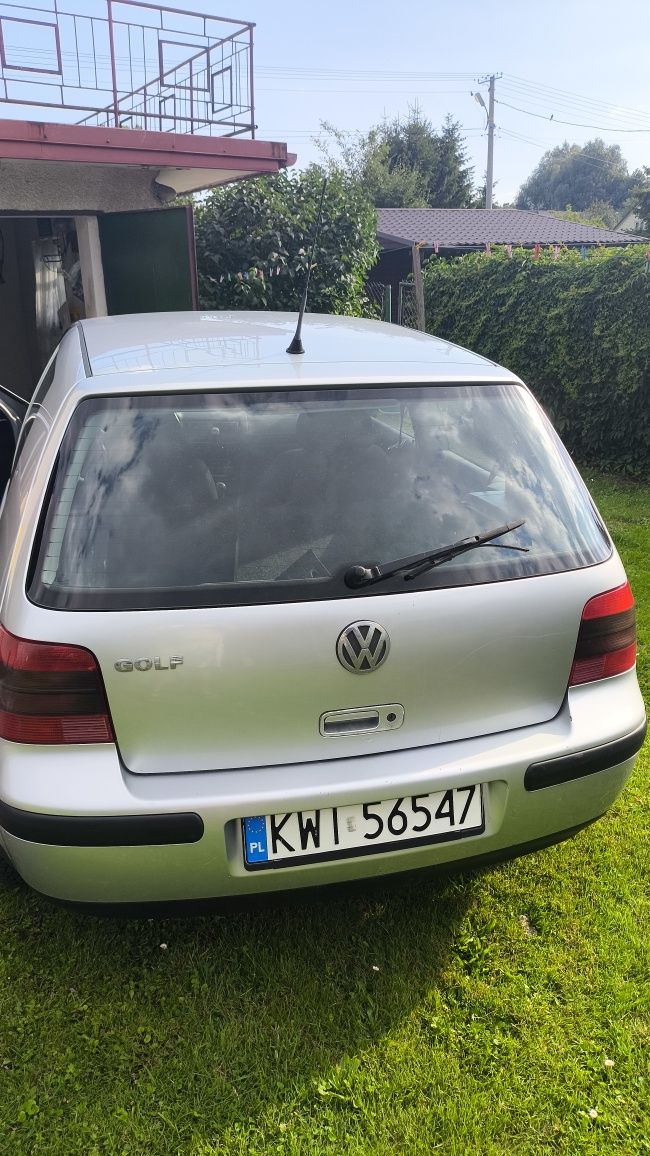 VW Golf 1.4 Igła