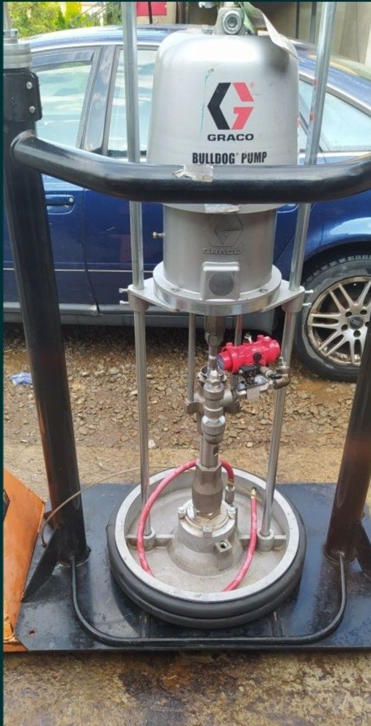 Pompa tłokowa ARO Graco buldog pump beczkowa air pump agregat