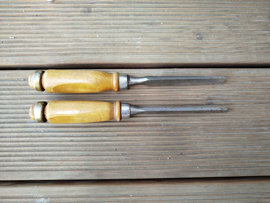 Dłuta stolarskie proste 14 mm i 7 mm z fazowaną krawędzią