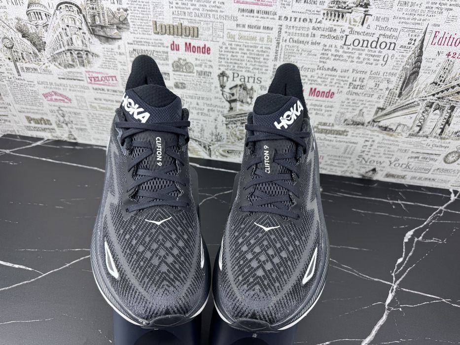 Оригінал Розмір 45 Кросівки Hoka One One Clifton 9 Взуття