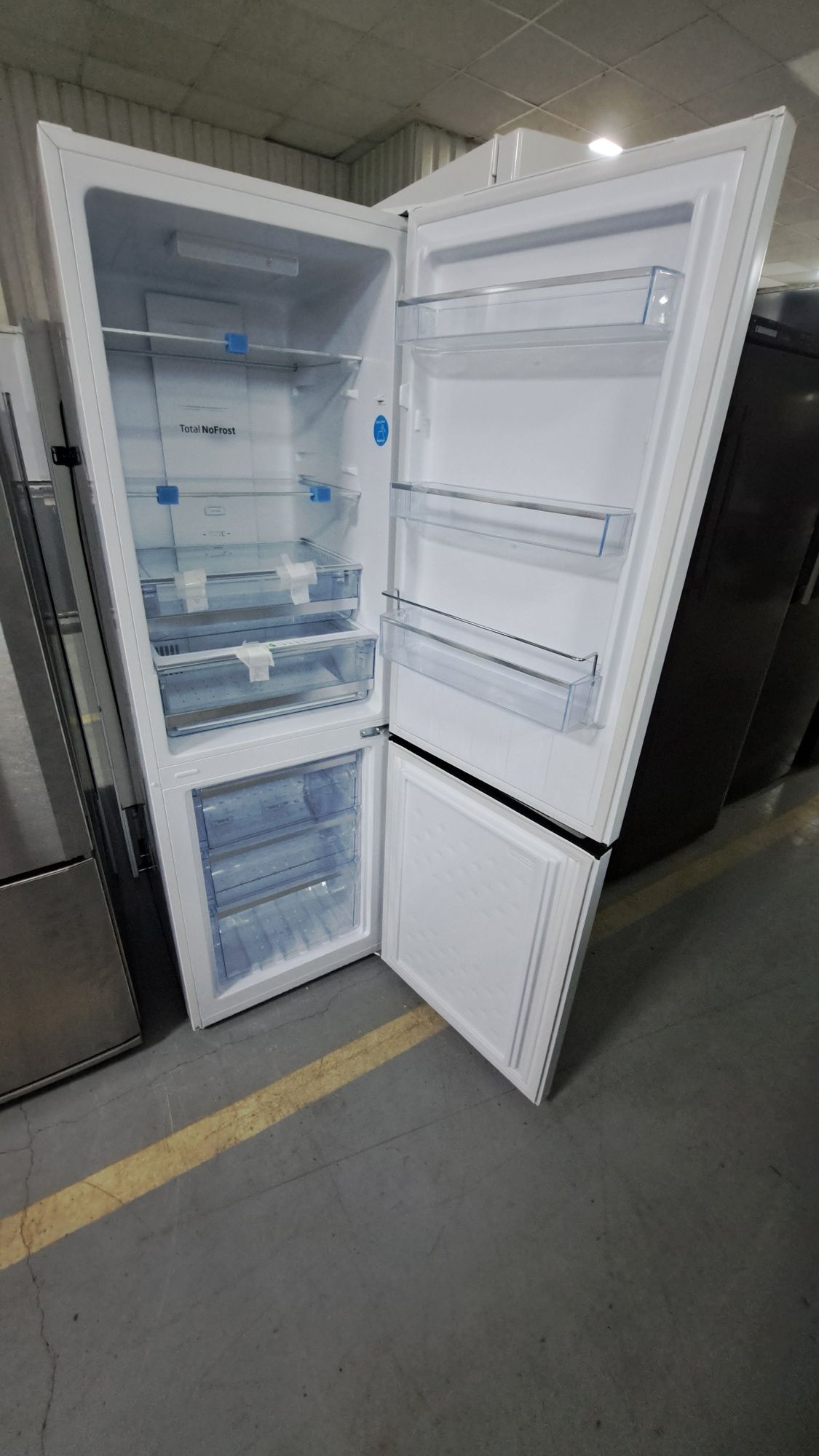 Сучасний холодильник Haier bds54 Доставка Гарантія Вибір