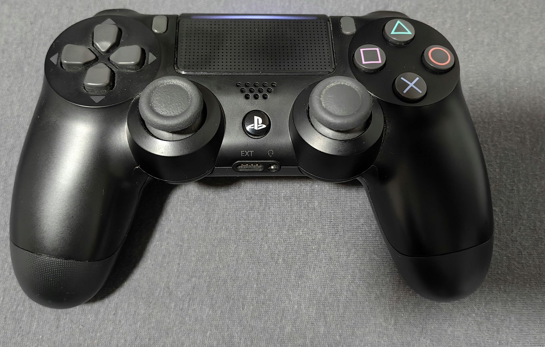 PS4 Pro + Pad + Gry + SSD