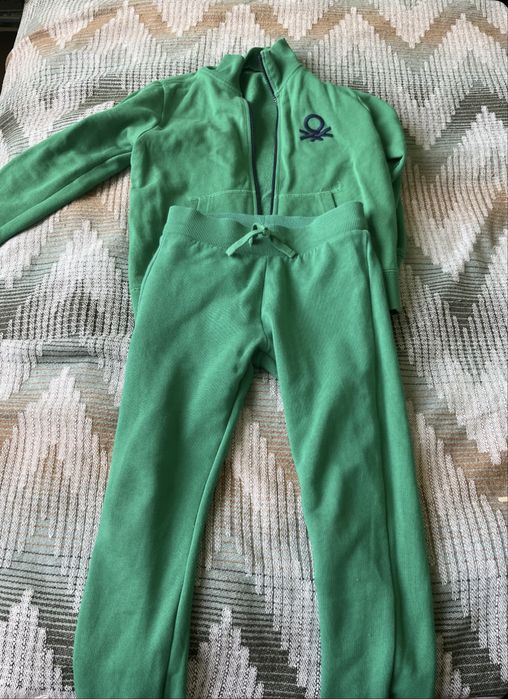 Спортивний костюм