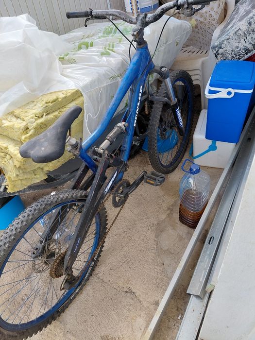 Bicicleta com amortecedor