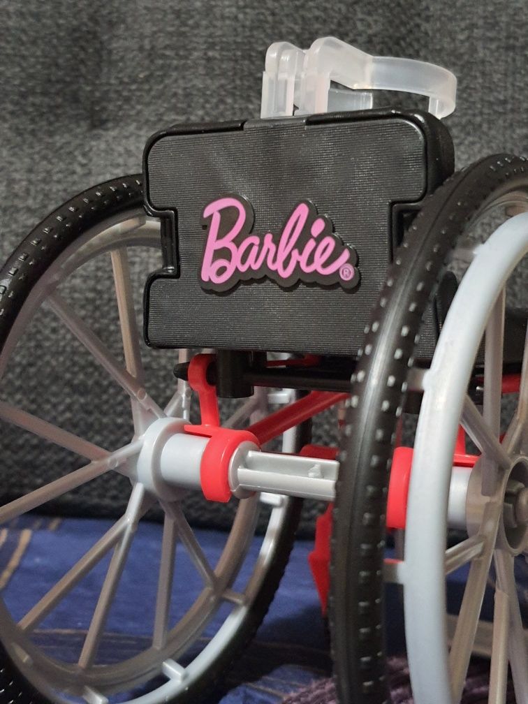 Barbie  новое инвалидное кресло коляска візок для Кена та Барби