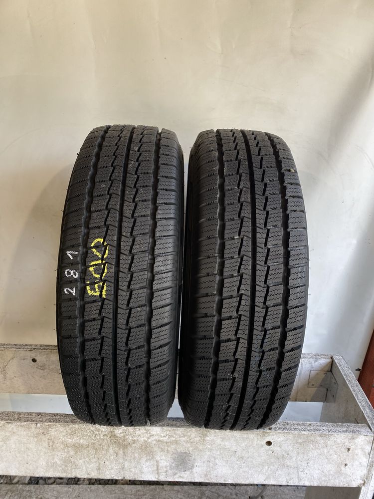 Para opon 205/70/15c hankook winter RW06