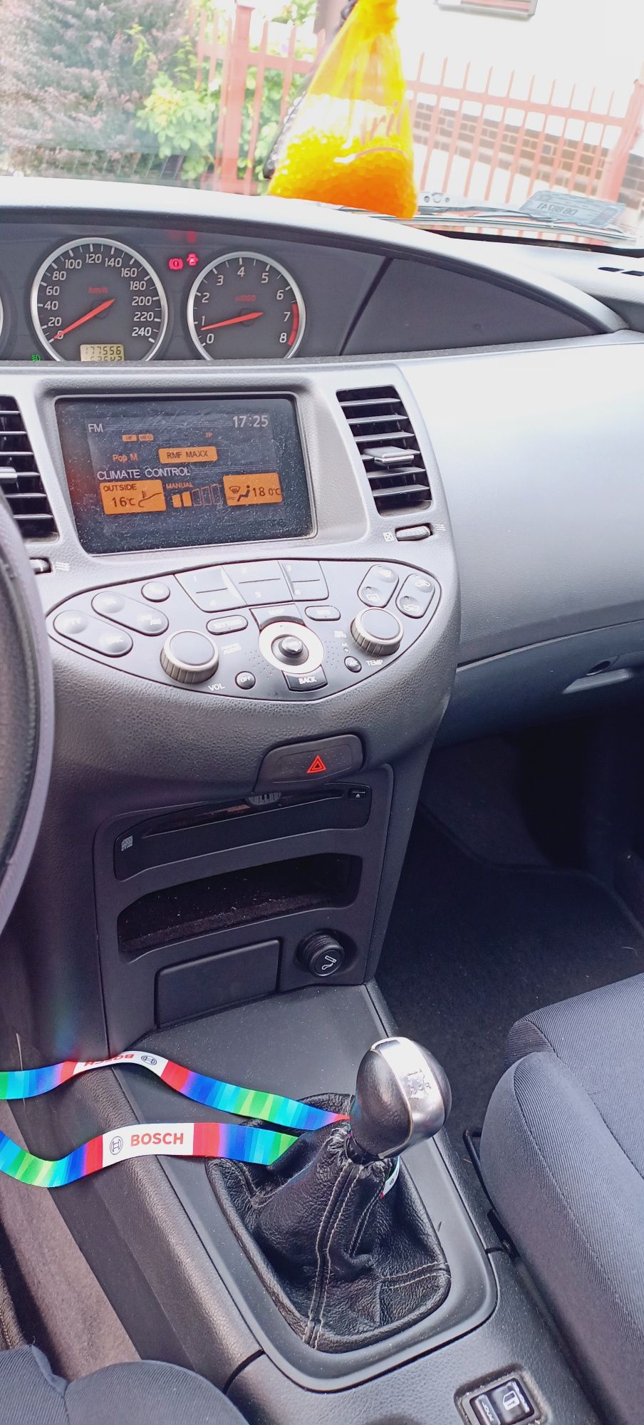 Nissan Primera , kamera ,klima 1,8 benz. Niski prezebieg.