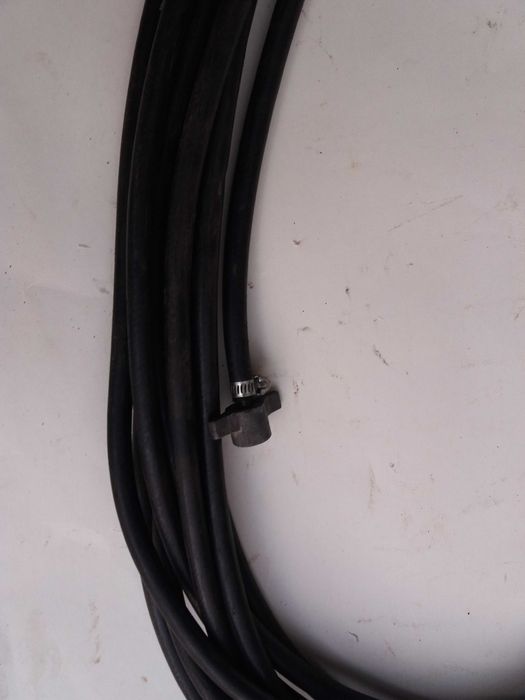 Шланг подкачки колес грузового авто.