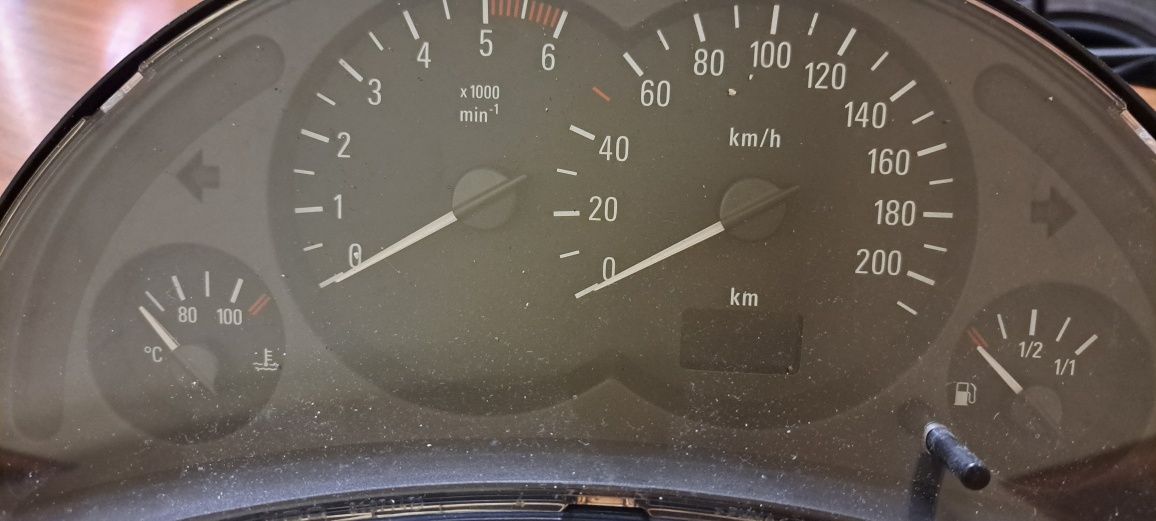 corsa c 2006 1.3cdti para peças