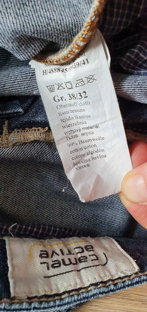 Camel Active Woodstock rozmiar 38/32 męskie spodnie dżinsowe niebieski