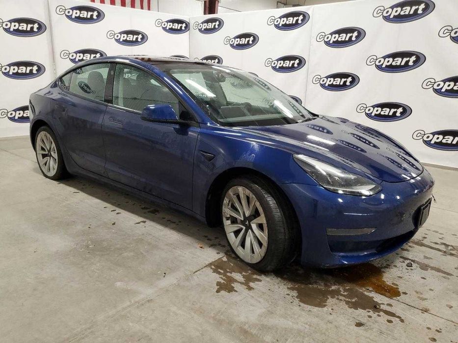 TESLA Model 3 RWD, 2022