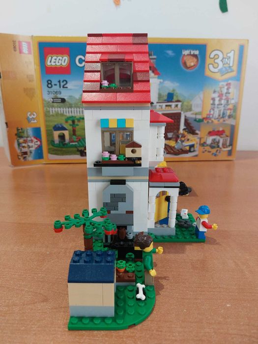 Lego Creator 3 em 1 Set modular Villa familiar 31069