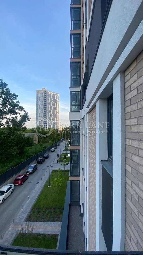 Продаж 3к. квартира з ремонтом ЖК Голосіївський вул. Васильківська 37г
