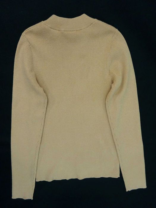 H4 cienki dopasowany sweter damski Levis prążek kamel beż półgolf S 36