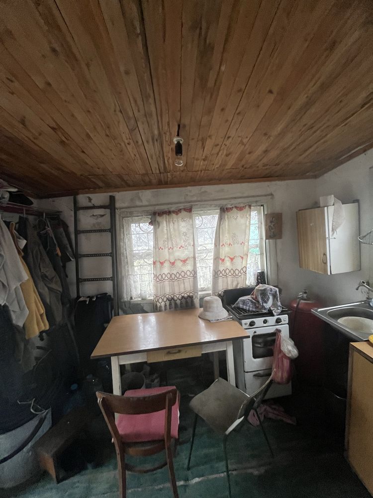 Продам дачу за Варваровкой/Лазурне