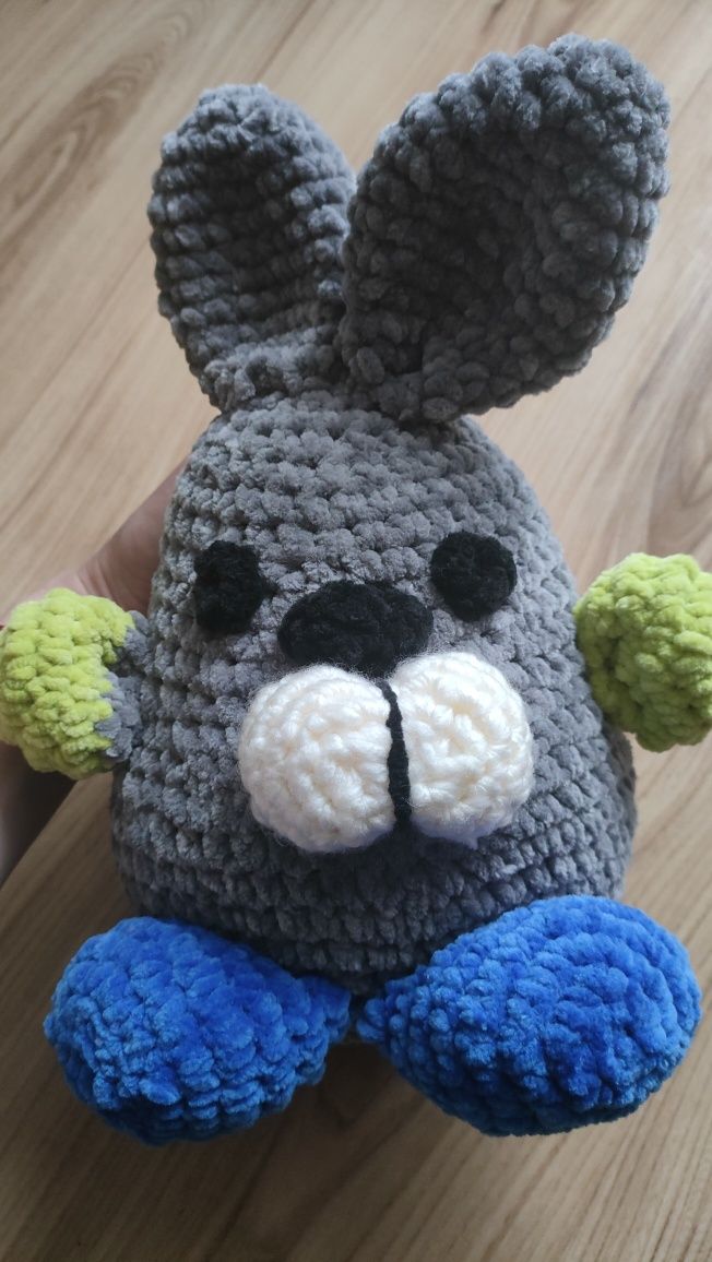 Zajączek wielkanocny Królik amigurumi