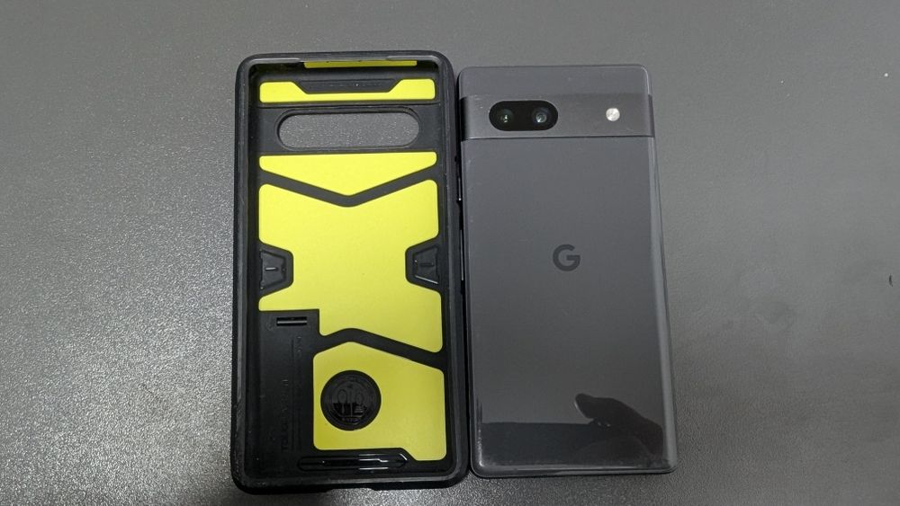 Google pixel 7а 8/128 неверлок, гарантия + чехол