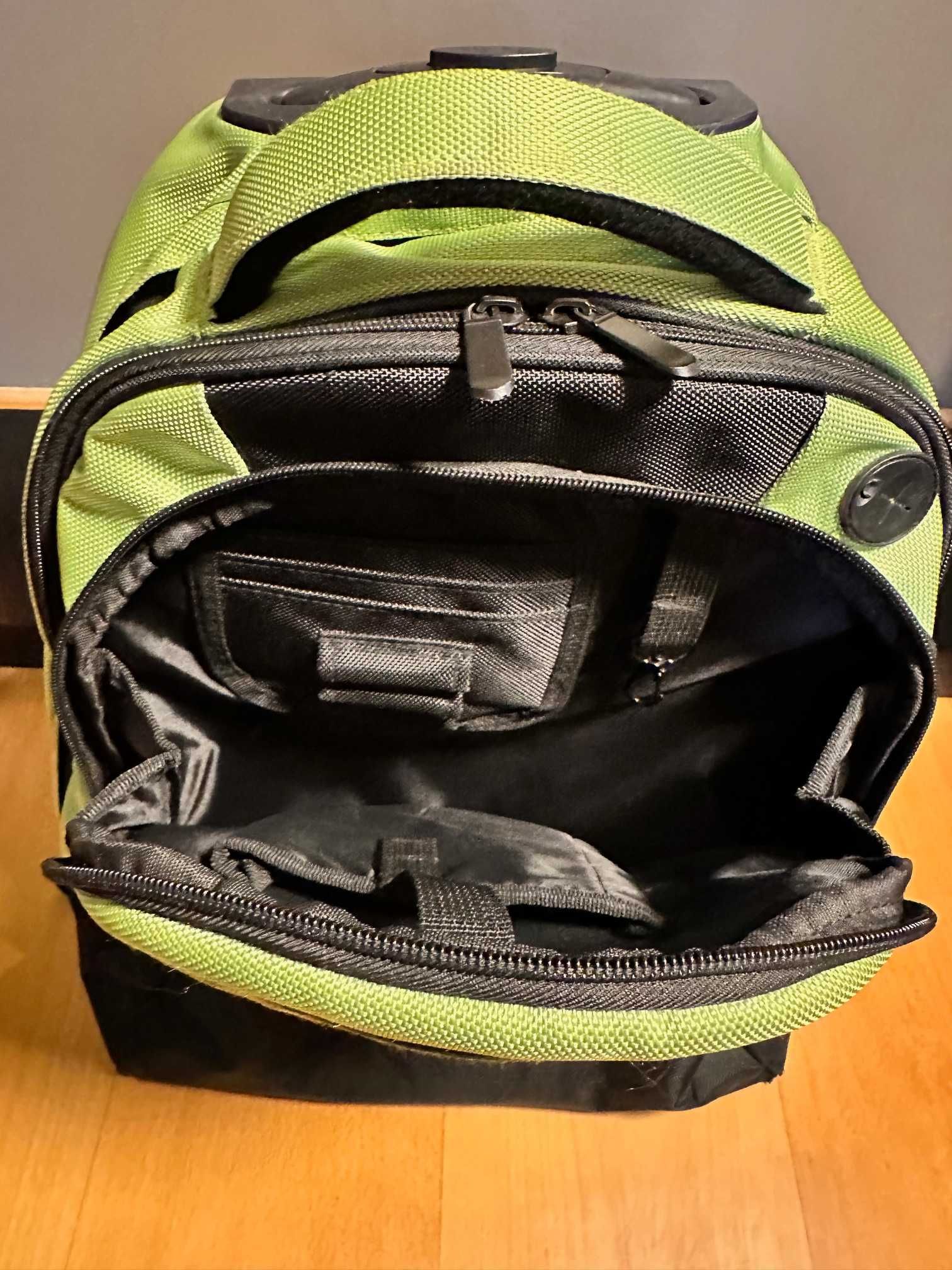 Plecak - torba na kółkach, rozmiar kabinowy: 37 x 20 x 44 cm, Uvex