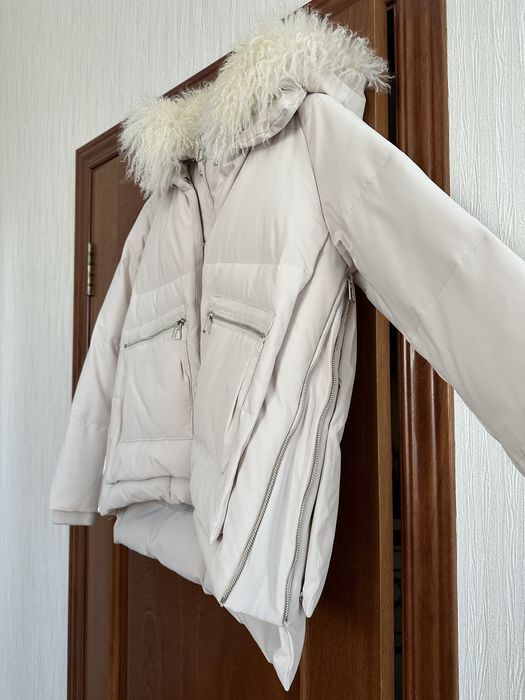 Куртка з капюшоном з натурального хутра (лама)