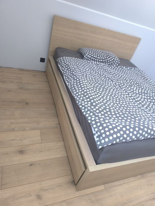 Łóżko Malm 160*200 IKEA szuflady + 2 szafki nocne materac gratisnocne