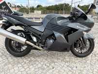 Kawasaki ZZR 1400 imaculada