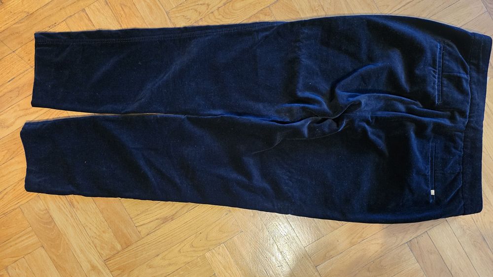 Massimo dutti spodnie damskie M 38 aksamitne czarne cygaretki jak nowe