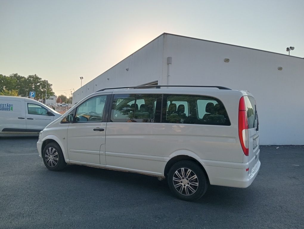 Mercedes Vito 116CDI de 9 lugares de 2012 em estado novo
