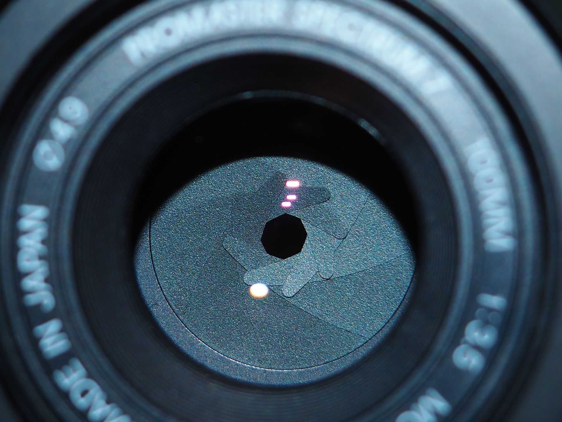 Obiektyw Promaster Spectrum 7 100mm f3.5 AF Macro.