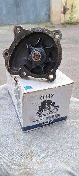 помпа опель комбо 1.7 cdti